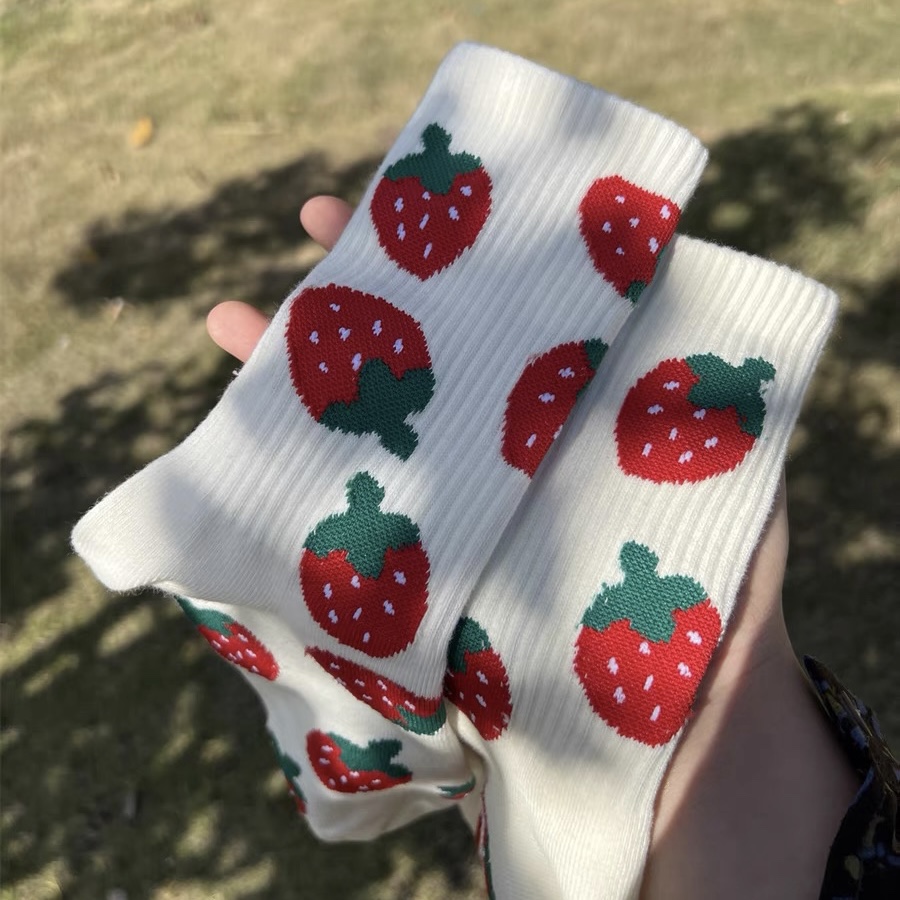 莓你不行日系甜美可爱袜子