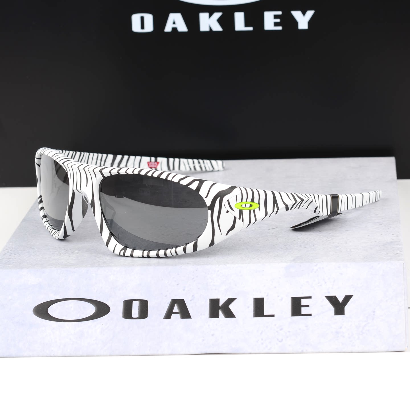 2026欧克利OAKLEY新款 Neoforma OO9528休闲太阳镜户外运动墨镜 - 实物图