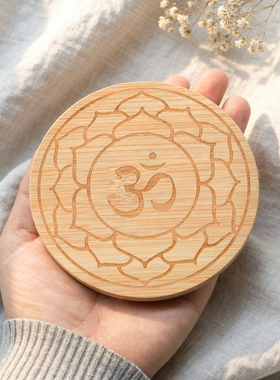 光之水晶盘 空/意识 小号水晶盘 天然晶网格底托 冥想工具 竹杯垫