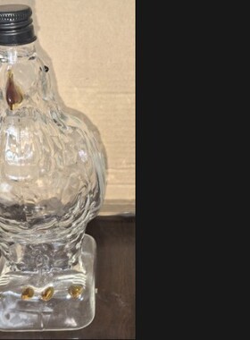 跨境威士忌老鹰瓶高硼硅玻璃酒瓶老鹰威士忌酒瓶嘻哈装饰摆件