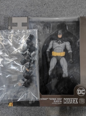 现货 MAFEX 1/12 DC漫画 缄默 蝙蝠侠 黑色版 可动人偶 手办