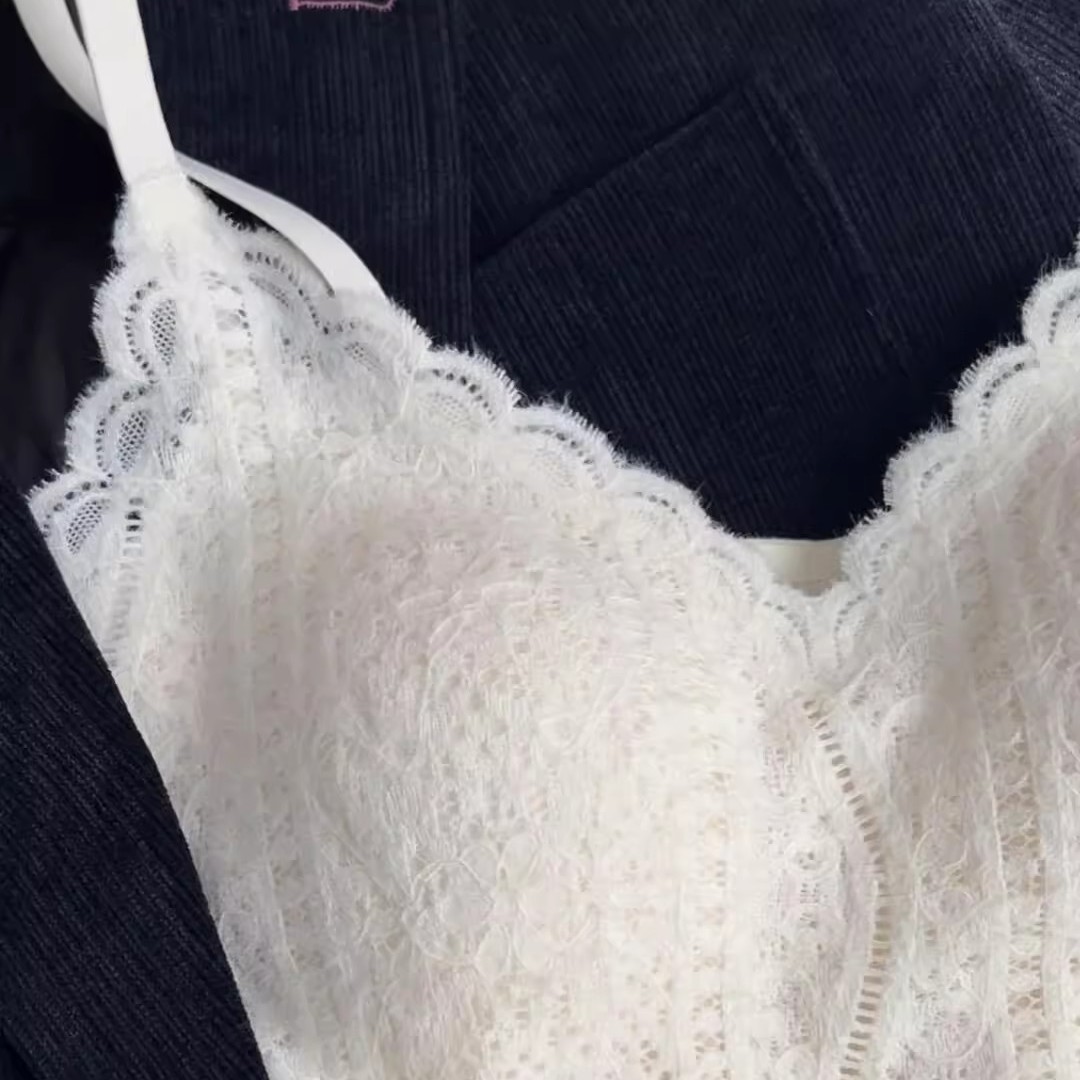 蕾丝背心自带胸垫吊带打底