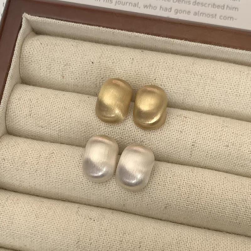 18K金哑光耳钉磨砂拉丝质感耳环