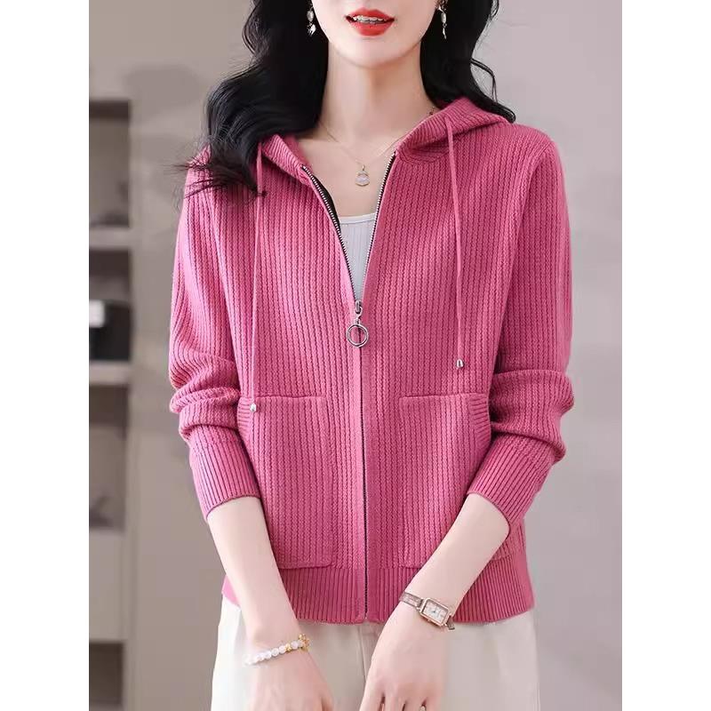 连帽休闲毛衣外套女春装新款配裙子小款上衣外搭短款时尚针织开衫
