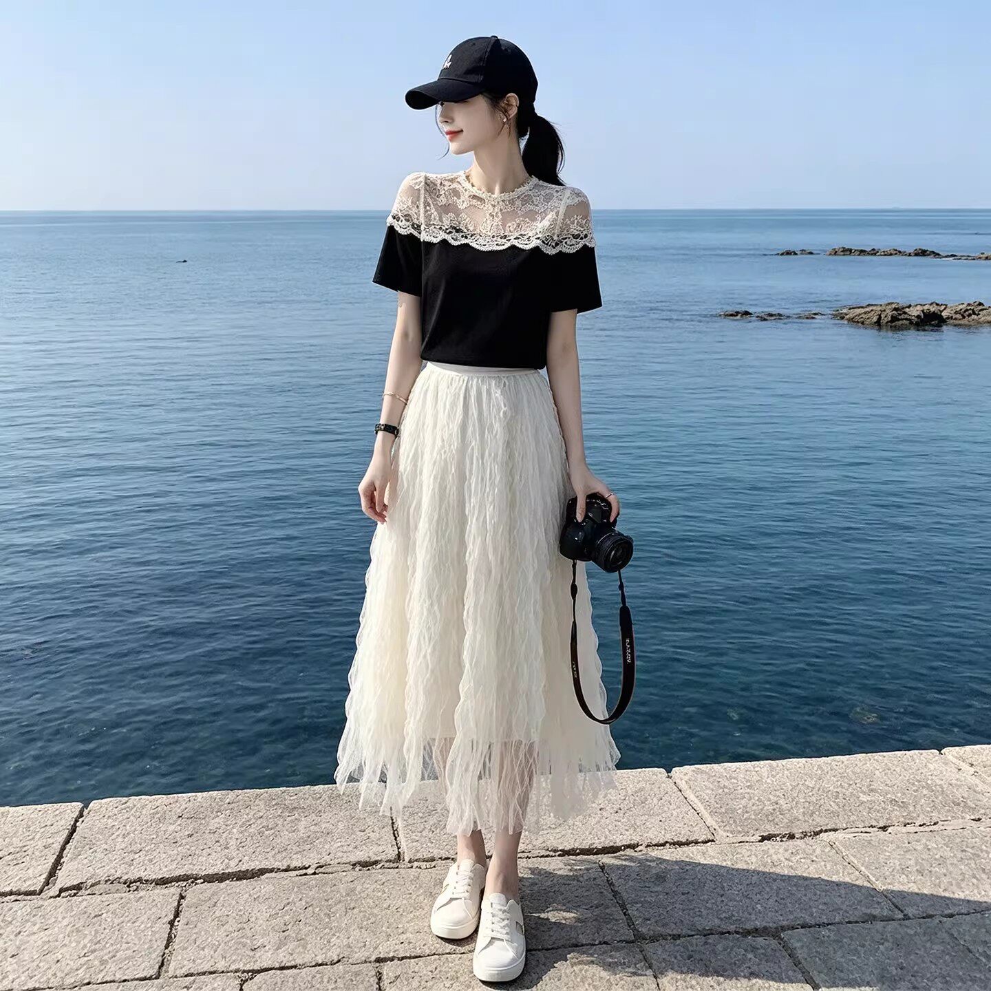 胖东来小香风蕾丝拼接短袖上衣中长款半身裙两件套女夏季高级感沙