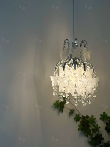 茶栗法式中古蝴蝶贝壳风铃吊灯