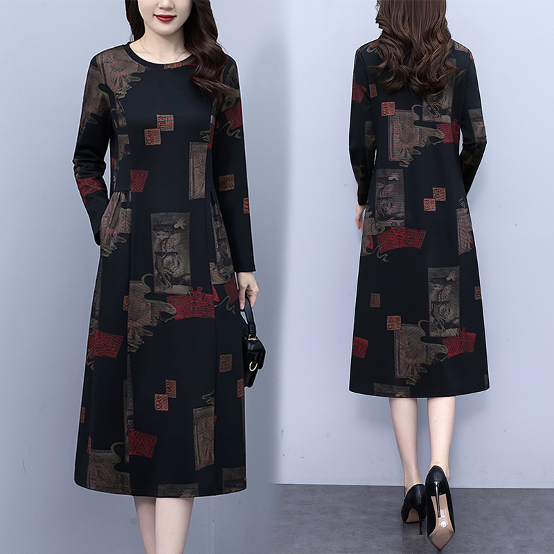 高端奢华黑色长袖连衣裙女2023秋季新款洋气高贵妈妈遮肚显瘦长裙