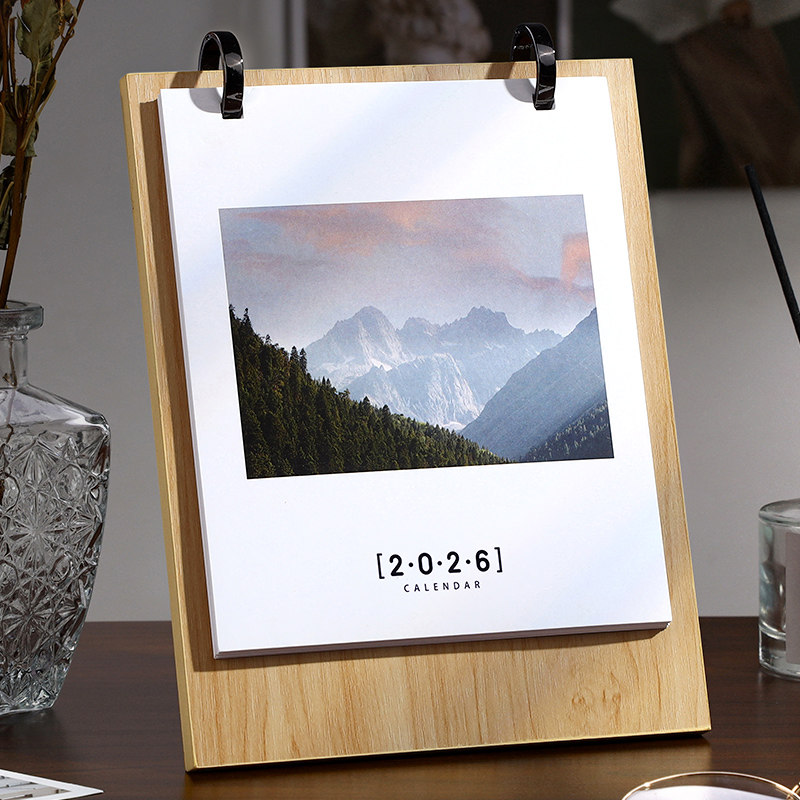 马年木质台历创意新款铁艺桌面摆件简约2026年日历订制办公室工作备忘记事计划本礼盒装商务礼品定制文艺月历