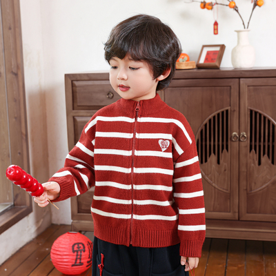 秋冬男童条纹毛衣开衫红色新年服