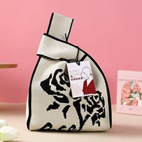 Черный базовый набор с розой в составе