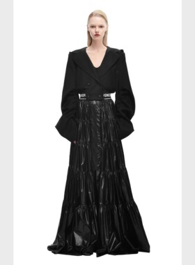 KUNSWEAR/琨丝薇尔25FA 极简黑色时尚女装上衣运动褶皱短款外套