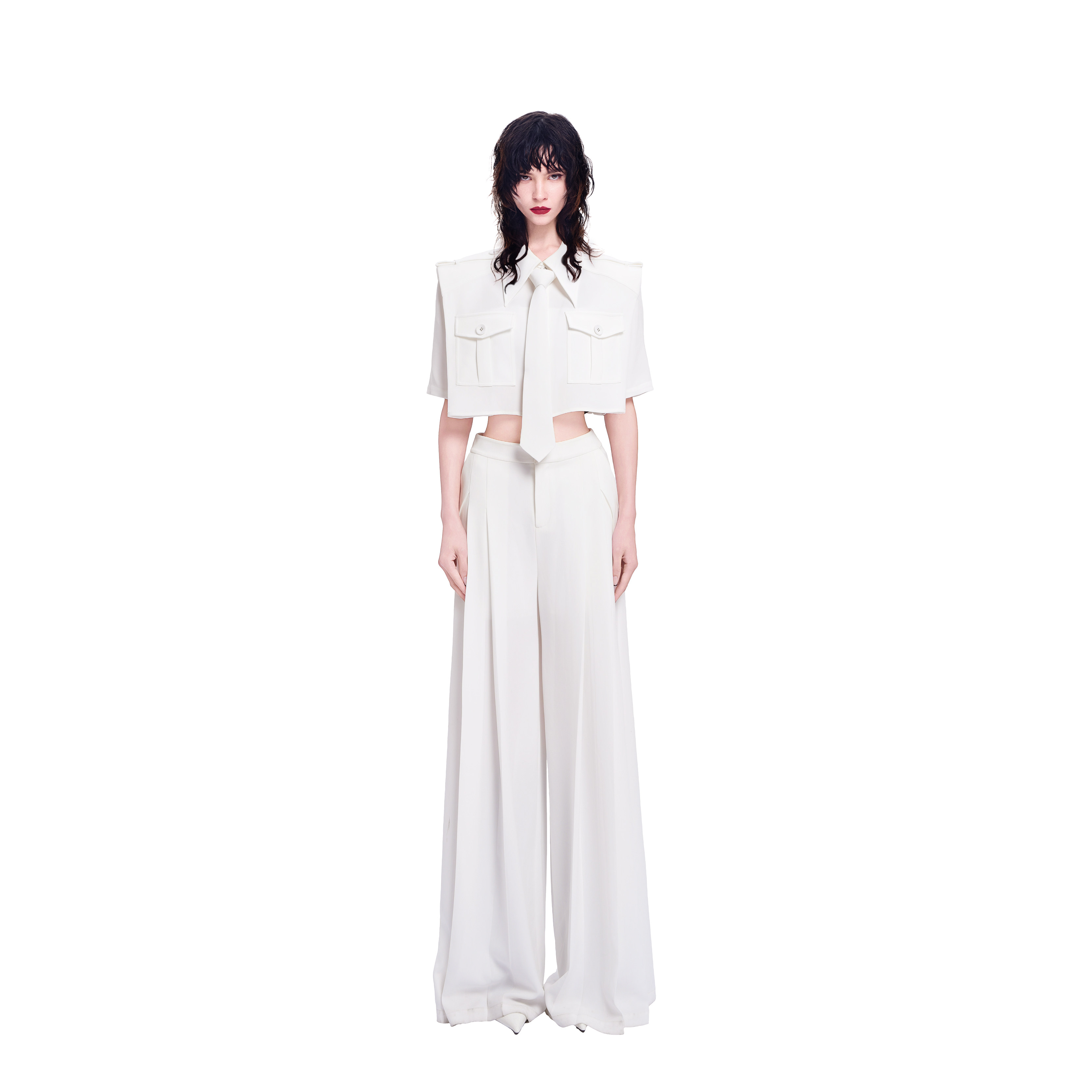 KUNSWEAR/琨丝薇尔26SU 白领带工装风短款翻领短袖上衣 844004360
