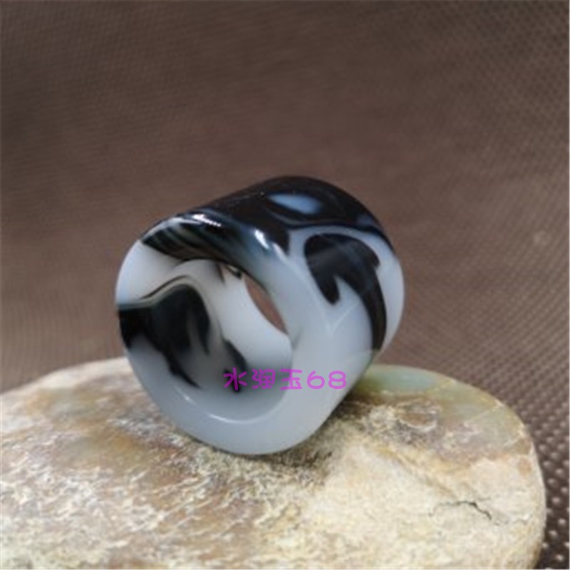 和田玉青花戒指 墨玉籽料扳指指环天然玉石原石裸石玉器吊坠戒指