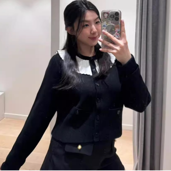 maSande2025秋冬新款女装法式气质甜美拼接撞色荷叶领针织开衫SFP