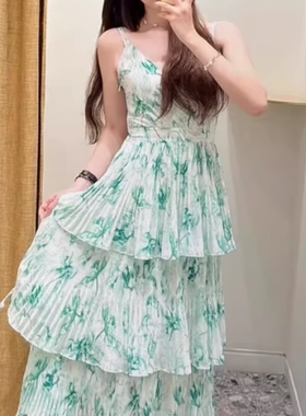 maSande2025春夏新款女装V领吊带长款百褶蛋糕裙连衣裙MFPRO04090