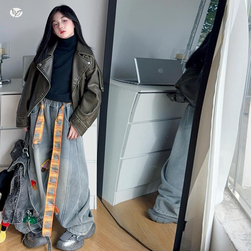 童025年冬季新款彩色蘑菇毛2巾绣加绒牛仔裤女大童街头阔腿女裤潮