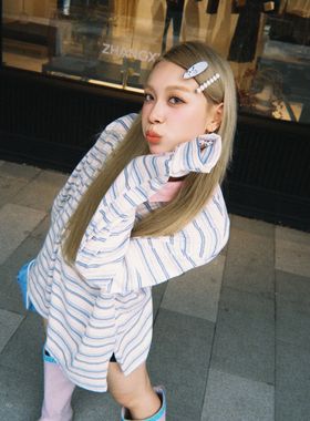 HELLLOTANGO《少女航线》秋冬撞色减龄条纹polo领长袖85968#