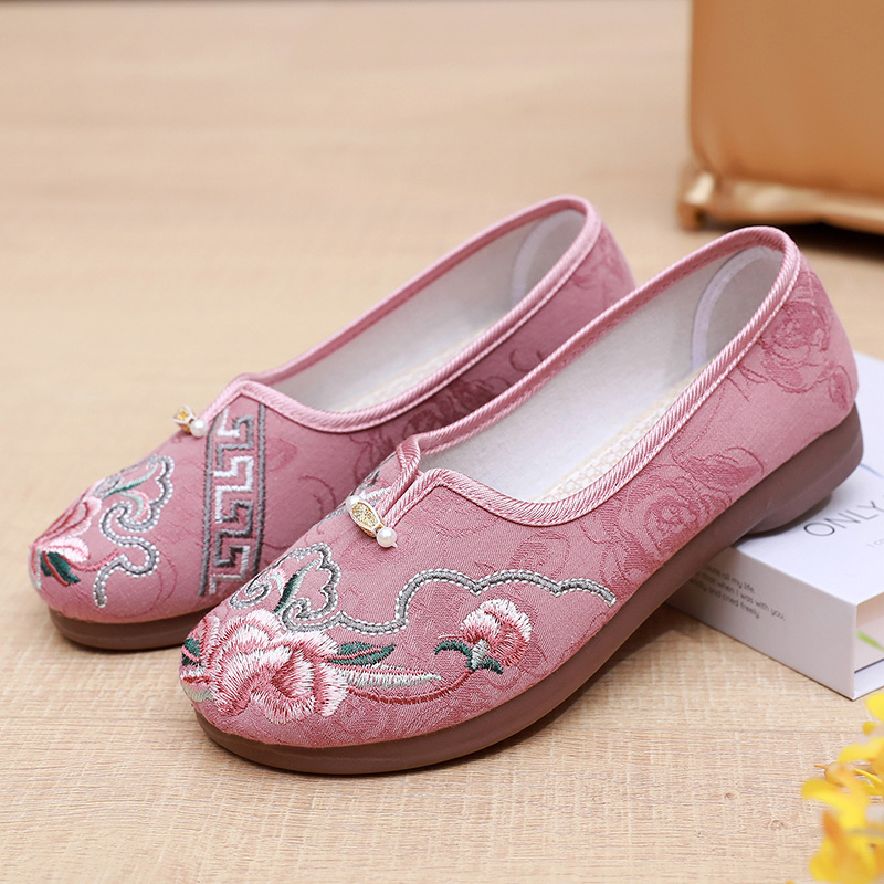浅口时尚复古单鞋民族风绣花鞋