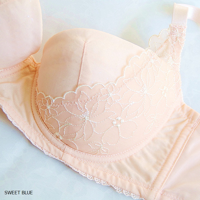 日单 婉约无痕文胸70B70C