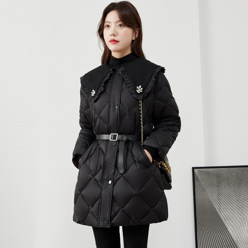 轻奢娃娃领黑色显瘦小个子羽绒服