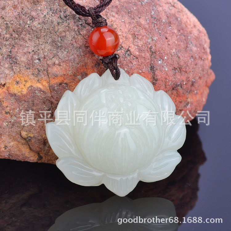 天然和田玉莲花吊坠青白玉女款项坠玉石雪莲花玉坠玉挂件玉石挂坠