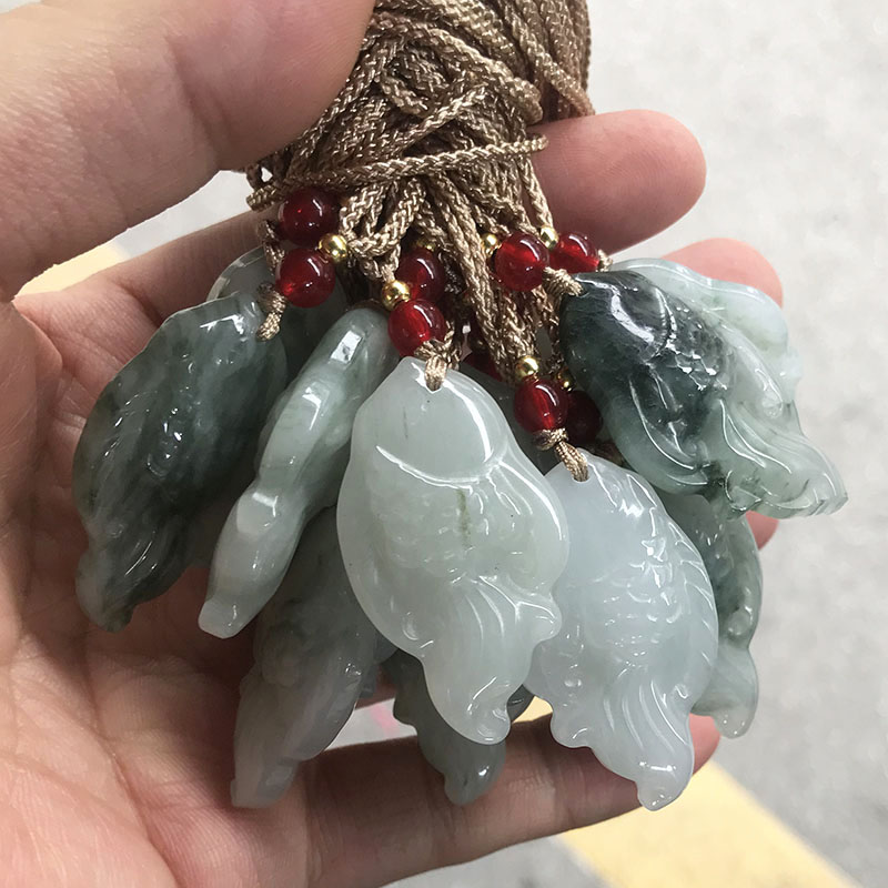玉石富贵有余挂坠男女玉器连年有余玉佩天然新疆天山翠玉鲤鱼吊坠