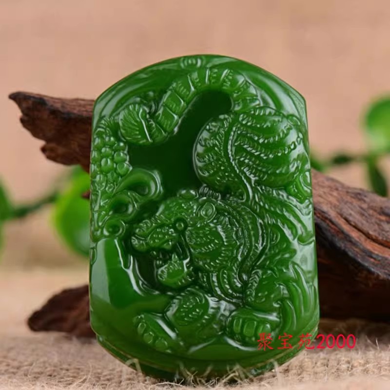 碧玉下山虎玉腰扣菠菜绿老虎腰带扣腰挂腰佩仿新疆和田玉皮带扣