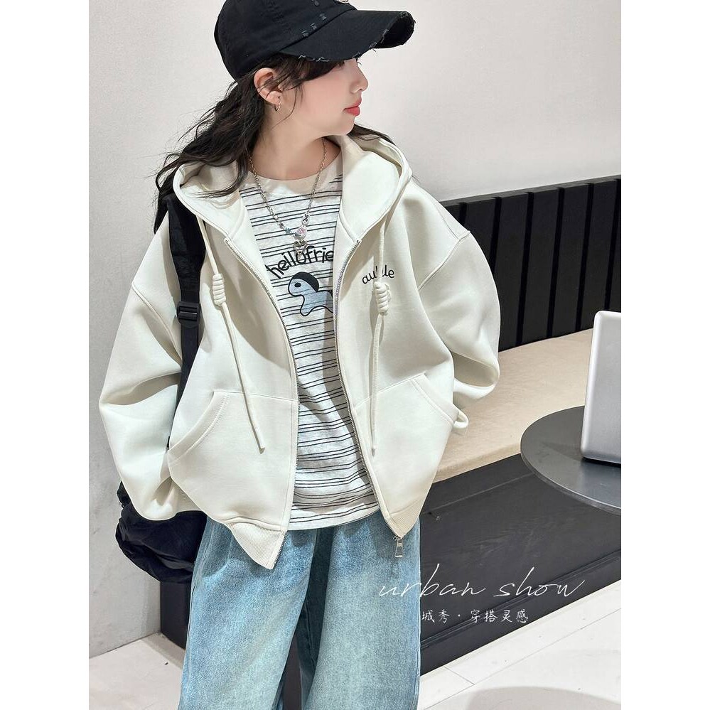 专柜品牌女童超好看卫衣外套春装2026新款女大童韩系连帽开衫儿童