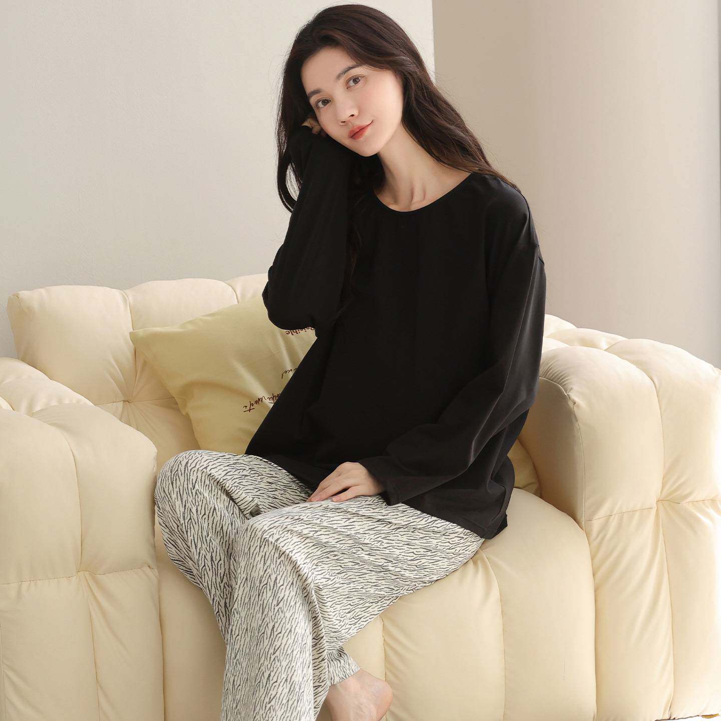 专柜品牌可外穿春秋季睡衣女款长袖带胸垫防凸点家居服2026新款纯