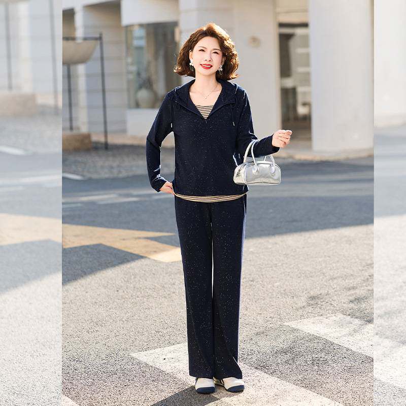 专柜品牌中年妈妈早春运动套装40岁50中老年女装春秋季休闲卫衣裤