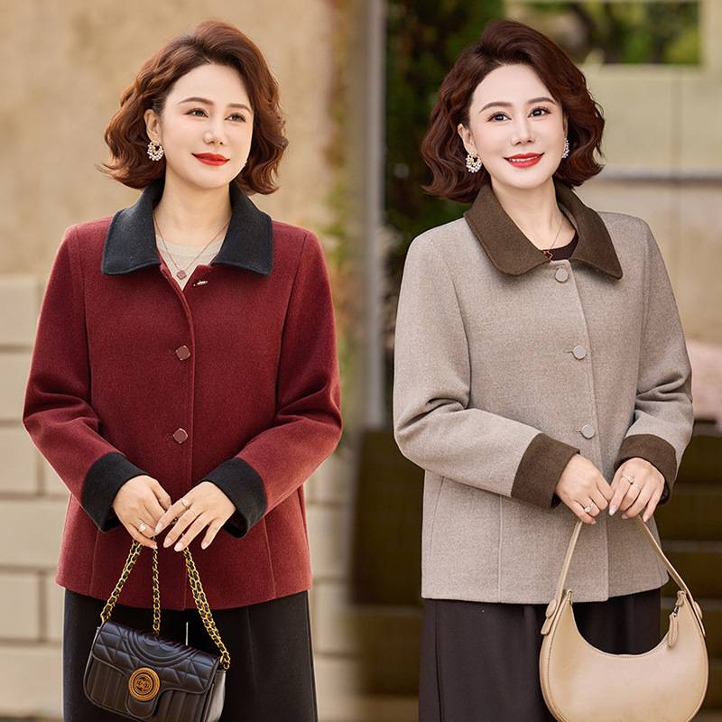 专柜妈妈秋冬新款呢子外套2026中老年女装巨好看时尚减龄翻领毛呢