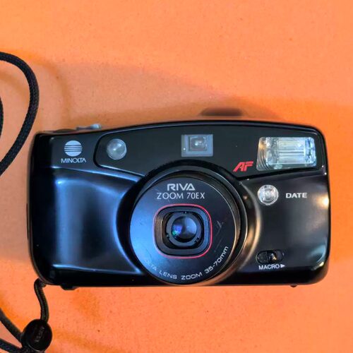 美能达MINOLTA RIVA ZOOM 70EX胶片相机，经典黑色款，35-70镜头