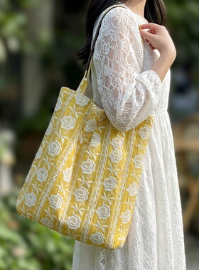 新款重工刺绣花朵包黄色玫瑰单肩包托特包日常便携棉布袋皮绳包