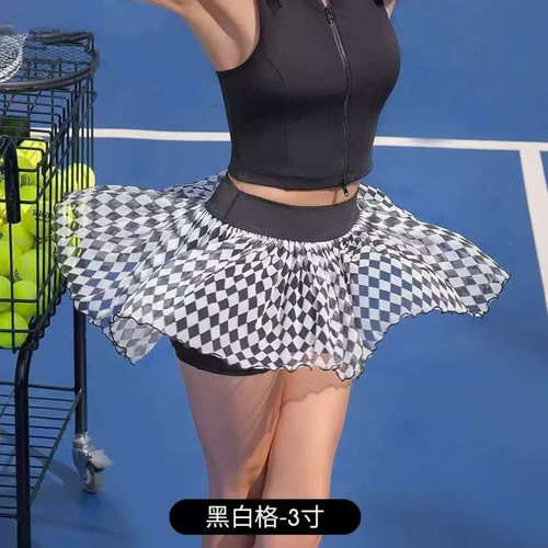 2025新款轻盈显瘦羽毛球网球格子透气通用运动半身裙防走光外搭