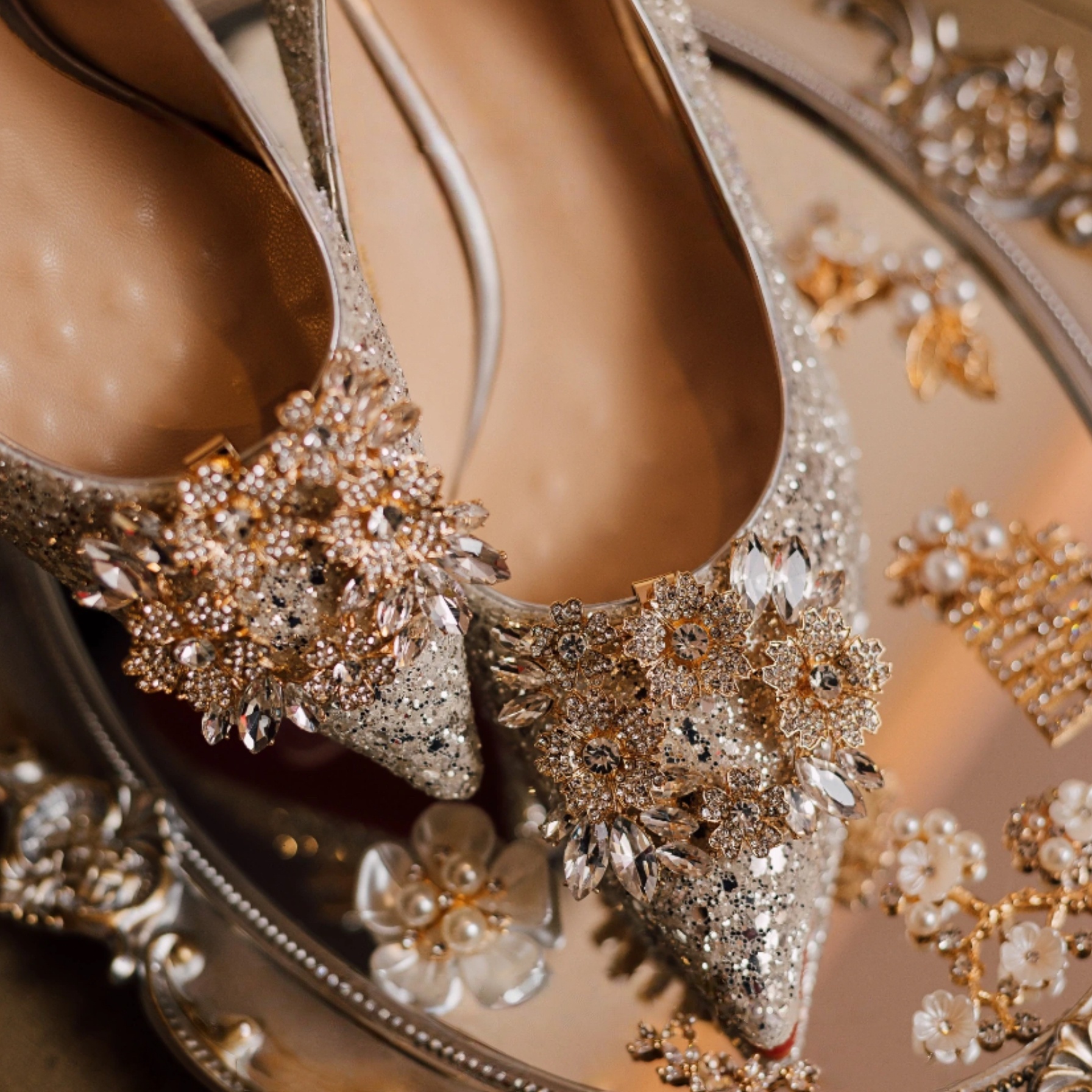 法式绝美主婚纱秀禾水晶鞋