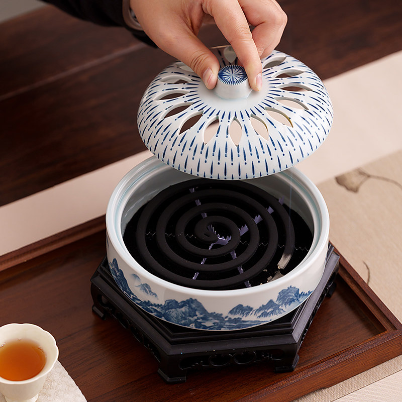 青花瓷中式镂空盖碗香薰炉茶室