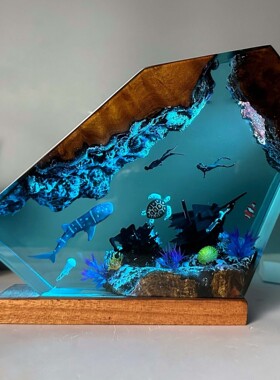 海底树脂灯鲸鱼海龟人类潜水创意小夜灯个性家居爆款装饰独特礼物