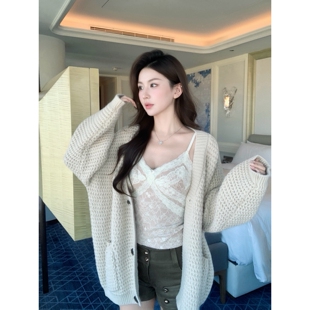小象【温暖大被子】复古牛角扣艺术松弛感加厚版开衫毛衣上衣女