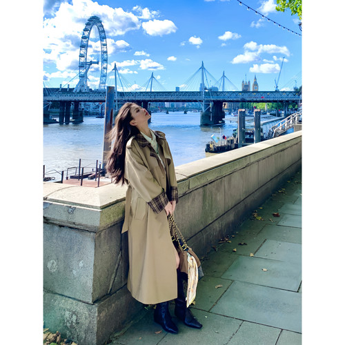 巨好看的双排扣格纹拼色风衣