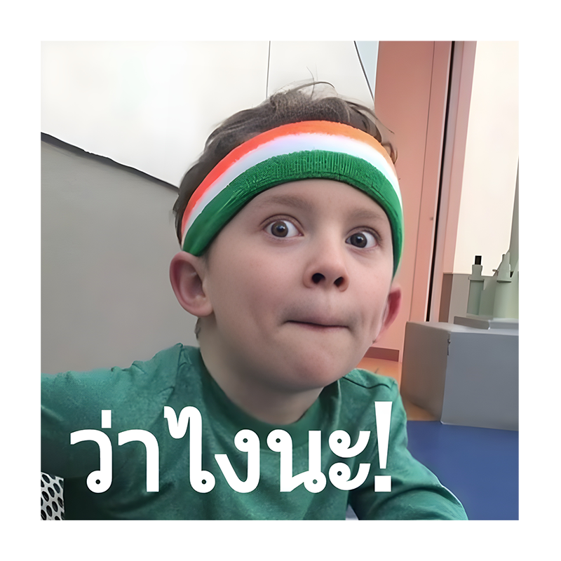搞笑创意汽车贴纸欧美假笑男孩个性反光电动车摩托车防水遮痕装饰
