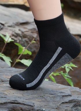 官网45美刀！10双VANH美国外贸男款拉毛棉袜健身整卡四季男袜高货