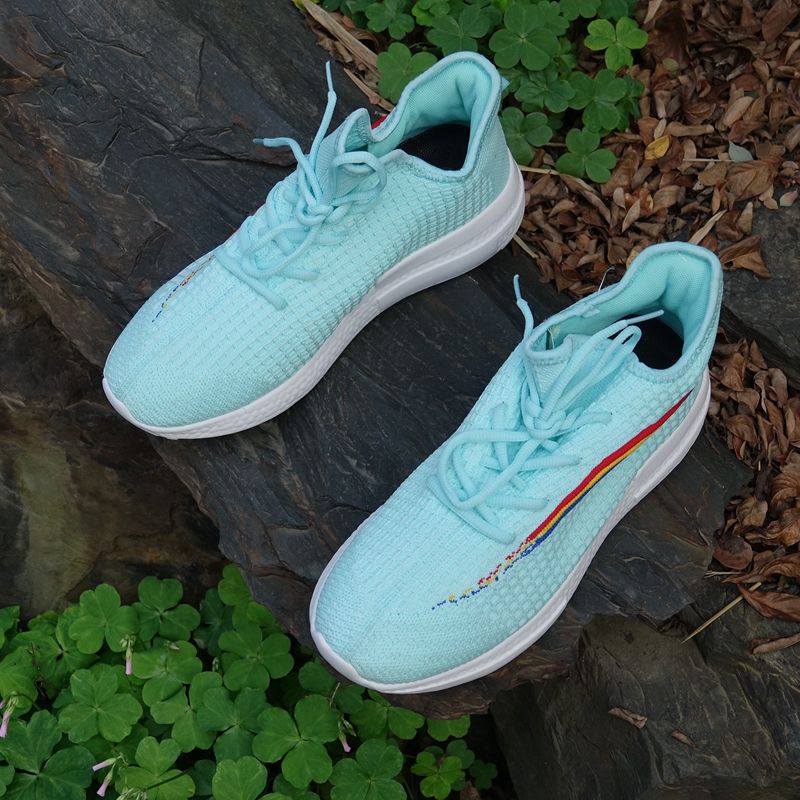 外貿飛織鞋情侶鞋跑鞋健身鞋