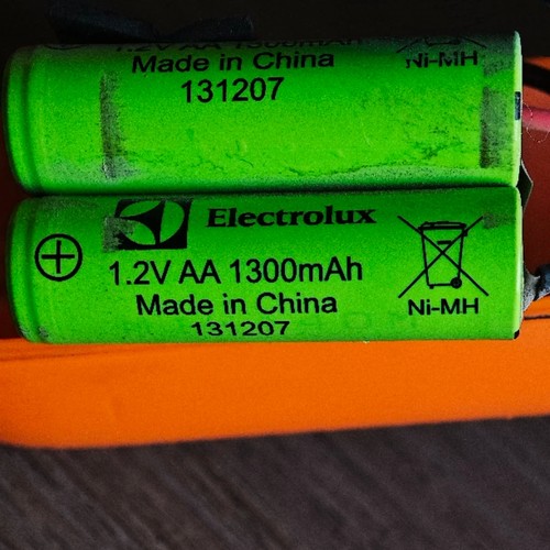 Electrolux伊莱克斯吸尘器电池NI-MH AA1300mAh 1.2V动力充电电池