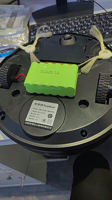 适用荣事达RSD-XCQJJ82机器人吸尘器 智能扫地机电池14.4V 850mAh