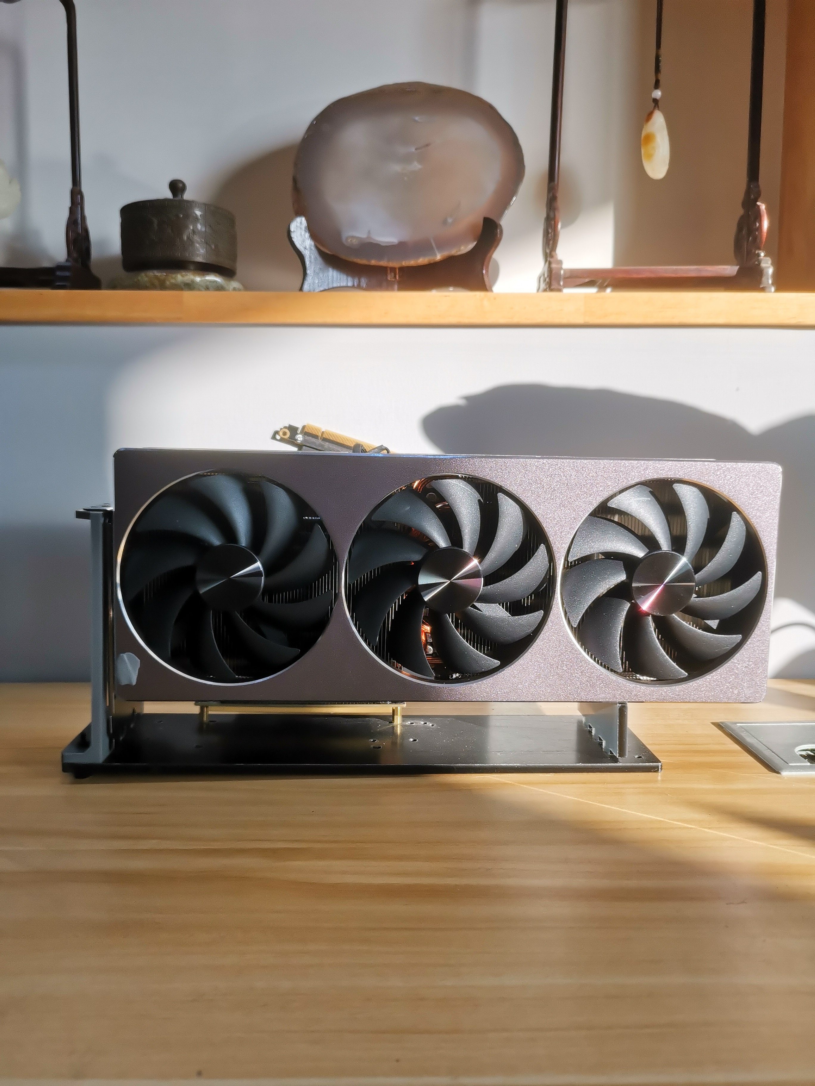 显卡支架竖装90度立式笔记本外置DIY显卡坞亚克力底座超薄脚垫