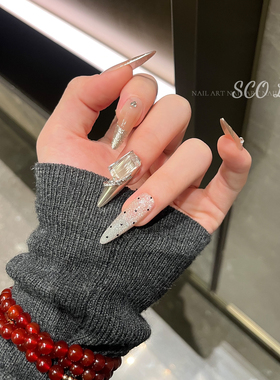 ScoLin【守护甜心】波点法式 施华洛手工定制美甲超长杏仁穿戴甲