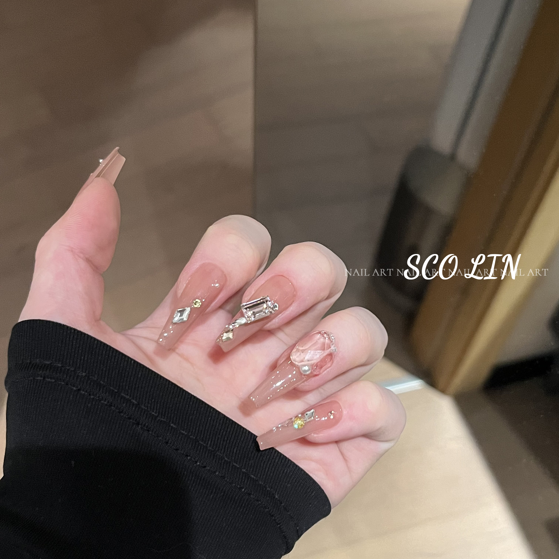 温柔裸线条全华钻球长芭蕾穿戴甲