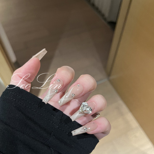 LinLin手工定制i法式爱心穿戴甲