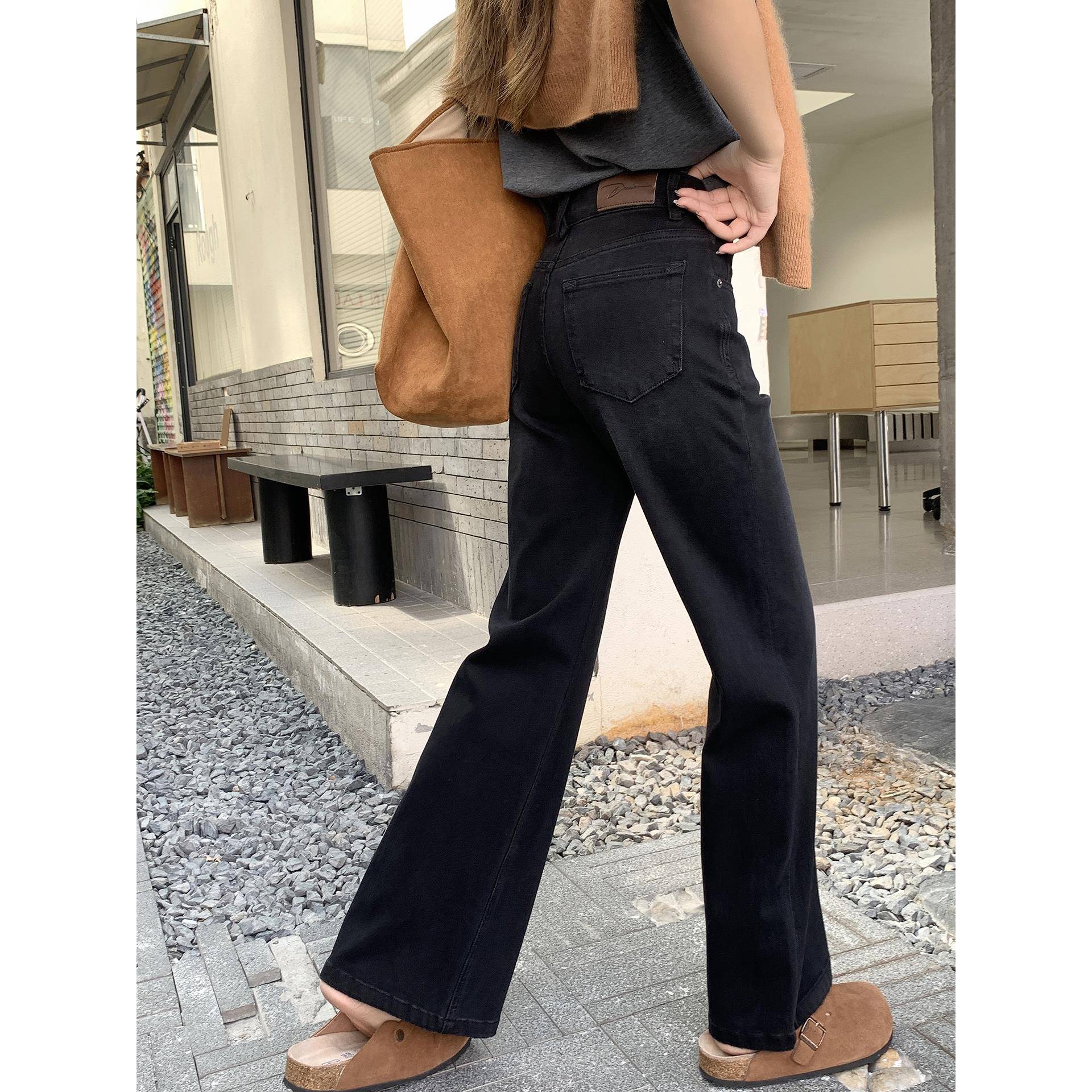 自留款很难不爱~烟灰微喇牛仔裤女秋新款直筒高腰显瘦马蹄阔腿裤