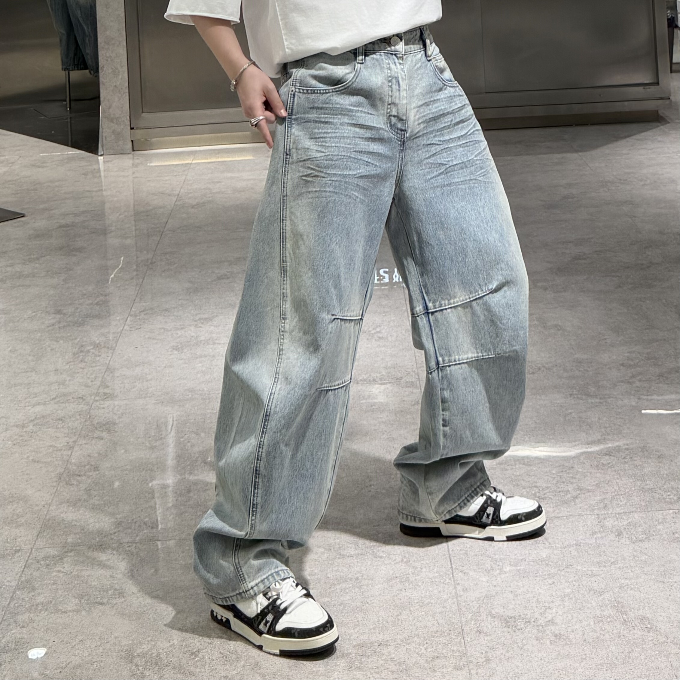 潮牌春夏直筒牛仔裤男韩版水洗做旧结构宽松青年帅气阔腿弯刀裤潮